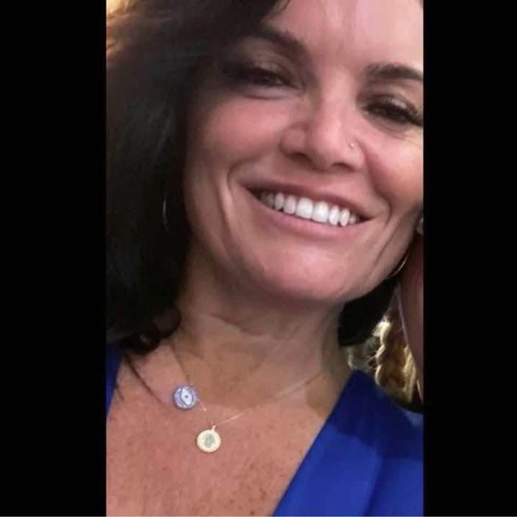 Meet the Posher Other - Meet your Posher, Jennifer